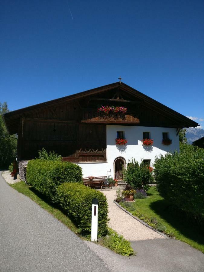 Haus Falkner ムタース エクステリア 写真